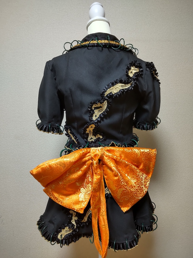 製作した姫虫百々世のアレンジ衣装_後面