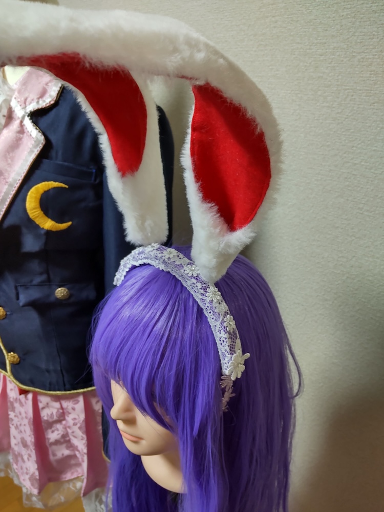 鈴仙・優曇華院・イナバの折れ曲がった兎耳カチューシャ