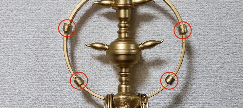 完成した錫杖の写真にEVAシートを巻き付ける場所に丸をつけた写真