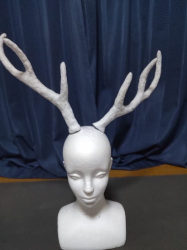 塗装前の吉弔 八千慧の角