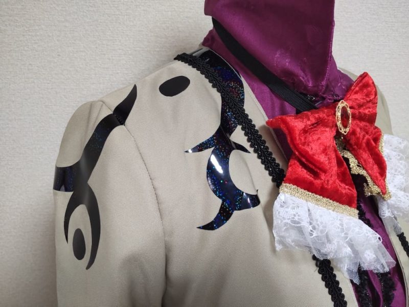 ジャケットのホログラムアイロンシートの柄